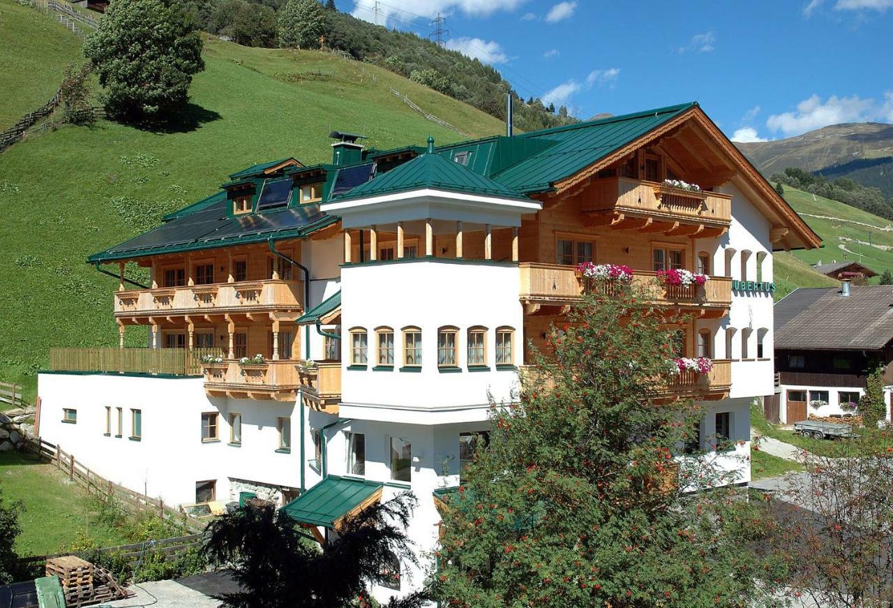Hubertushof Ferienwohnungen Gerlos Exterior foto